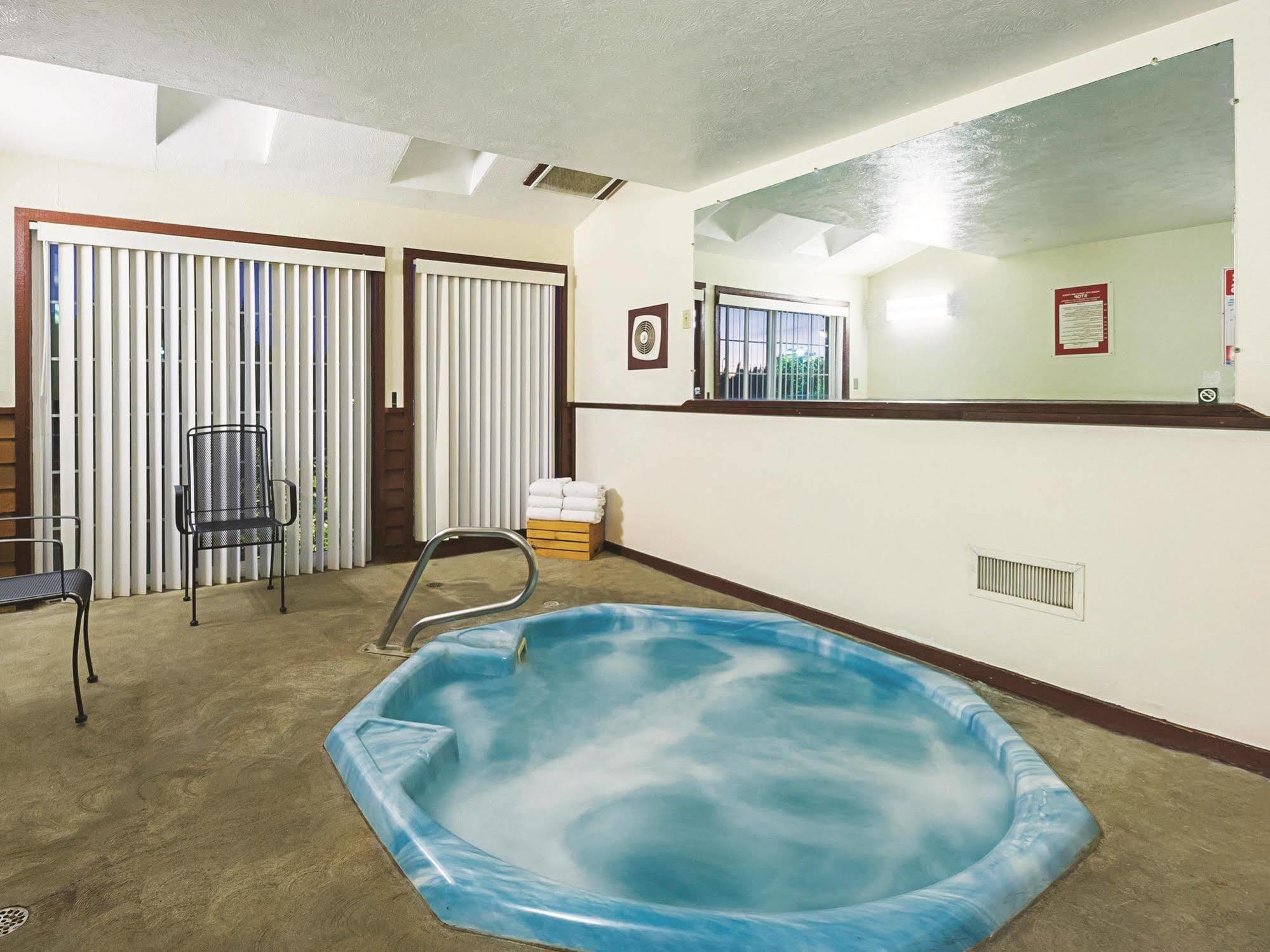Hotel La Quinta By Wyndham Woodburn